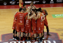 Español, por How y con un triple eterno