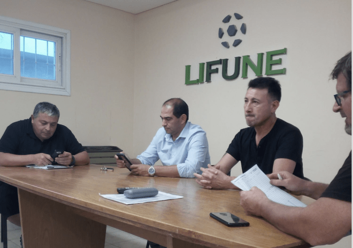 Lifune, reunion