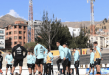 Huevo (casi) descartado y una banda para reemplazarlo