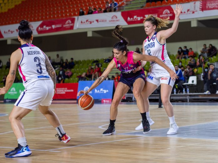 Liga Femenina 2022 - Cuartos de Final - Juego 1 - Riachuelo v Quimsa (2)