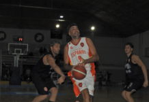 Tras dos suplementarios, Centro Español festejó en Roca