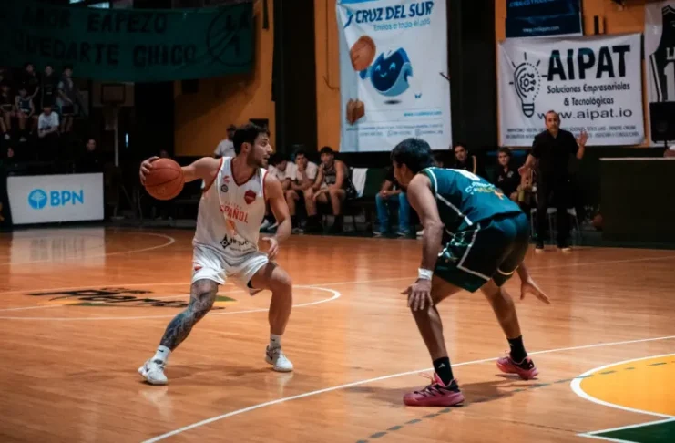 Centro Español le sacó el invicto a Pérfora