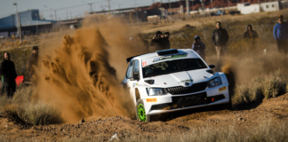 Ale Cancio, Nico González y Joselito Gómez, adelante en el Shakedown
