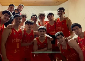 Centro Español venció a Roca y se trepó a la cima